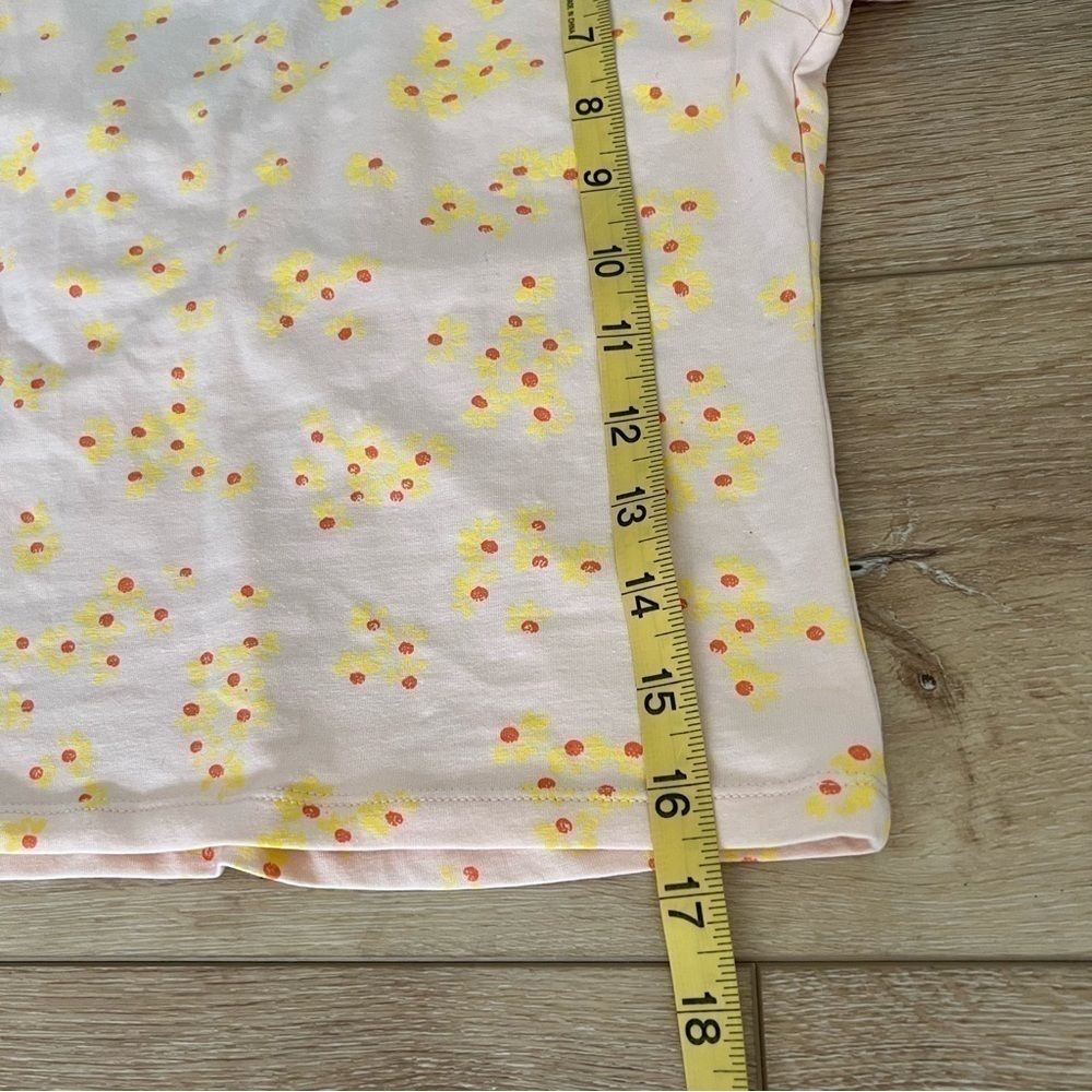 Abound peach colored V neck crop top yellow & orange flower print cap sleeves S. - Picture 12 of 13